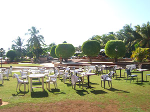 Гоа. Отель The Kenilworth Beach Resort and Spa 4* Отели в Индии