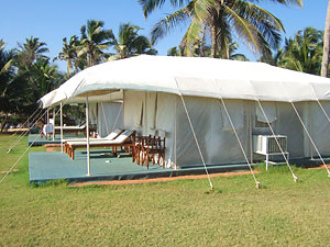 Гоа. Отель The Kenilworth Beach Resort and Spa 4* Отели в Индии